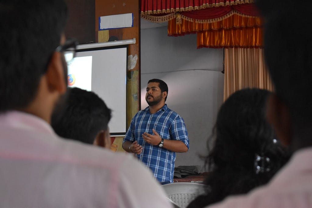 Balasankar giving his talk to the participants