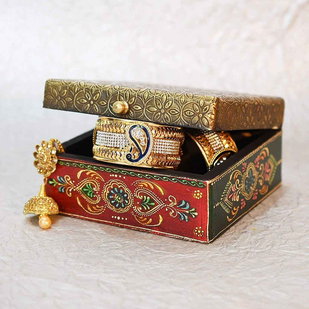 Handmade Jewelry box gift idea for new year