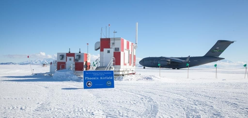 Airbus A319 Lands in Total Darkness for a Rare Antarctic Rescue