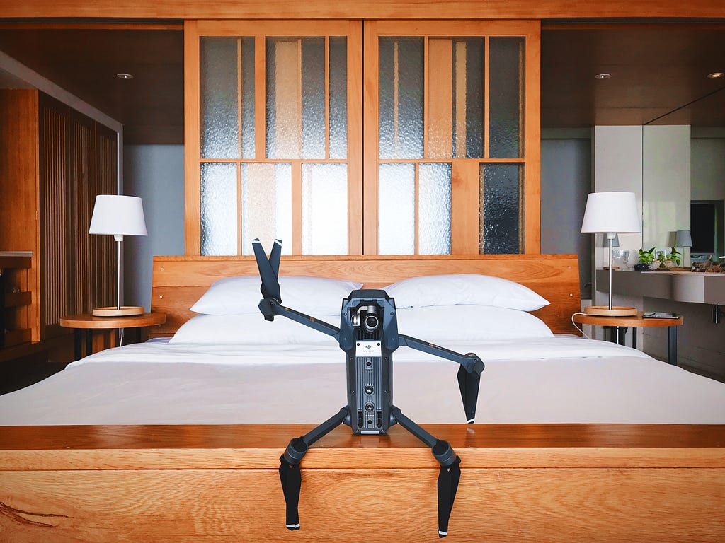 Artificial Intelligence examples of how hotels are changing LaptrinhX