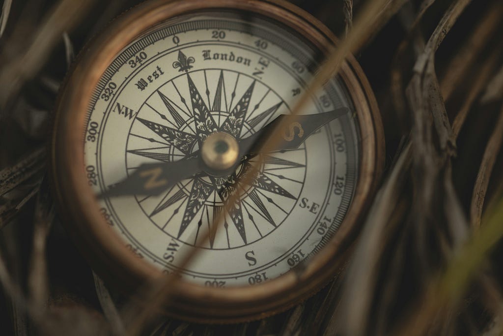 Reframing Envy: How This Uncomfortable Feeling Becomes a Compass