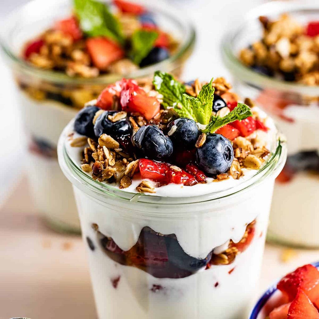 protein yogurt parfait