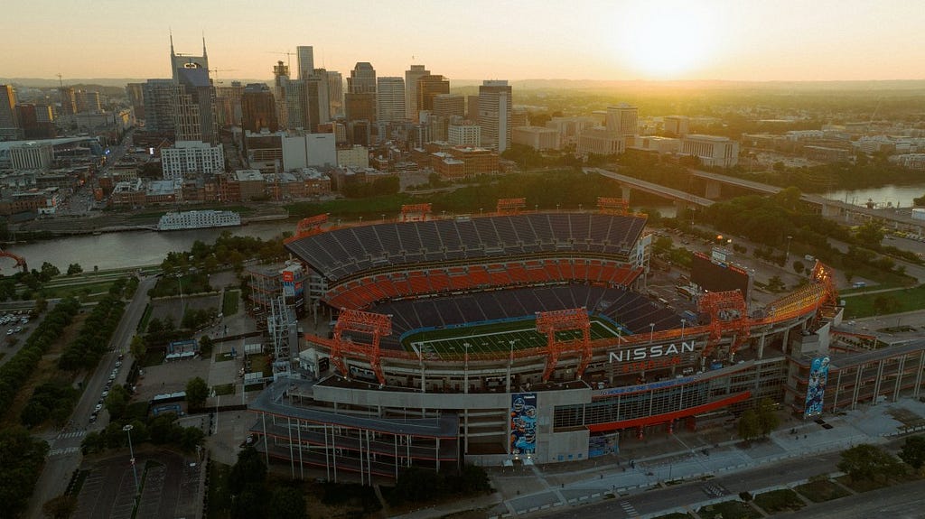 City Breaks Explorer — Nashville Weekend Guide — Top 10 Must-Do Experiences — Nissan Stadium