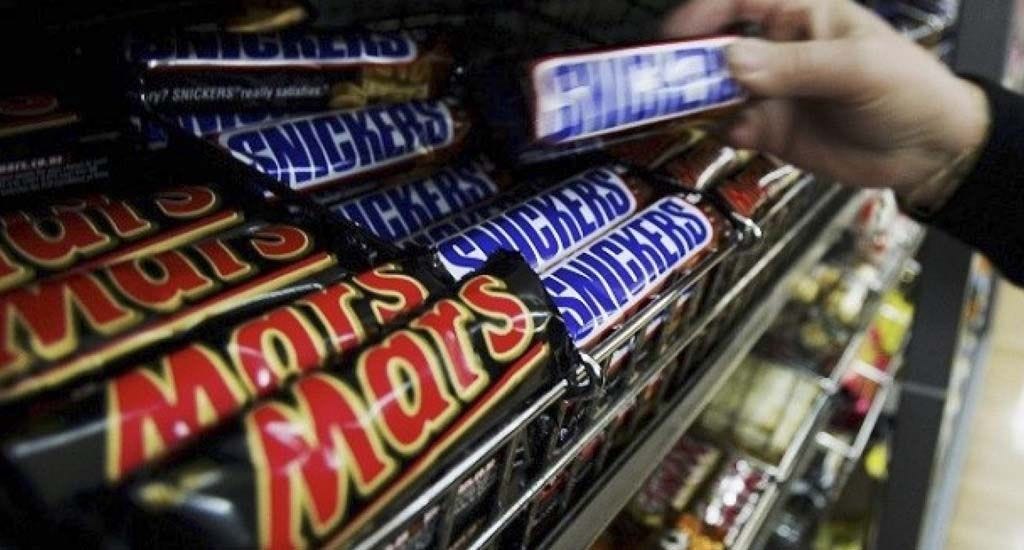 Mars and Snickers bars in store