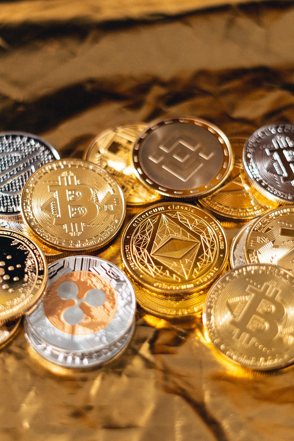 The 2024 Crypto Portfolio: Top Coins to Watch in the New Year