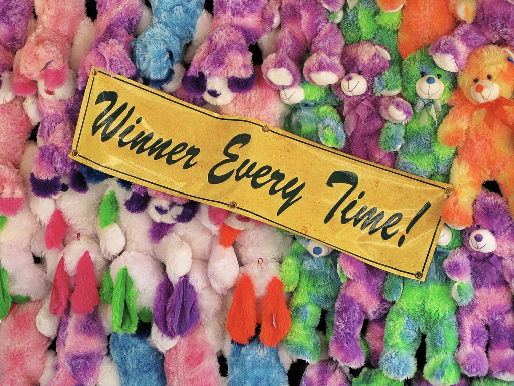 Semn de carnaval: „Winner Every Time!”