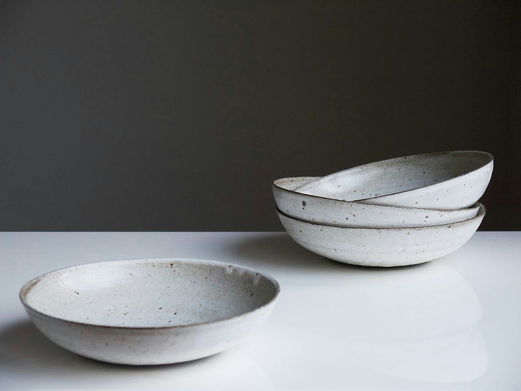 Is Stoneware Bowl Good For Eating?