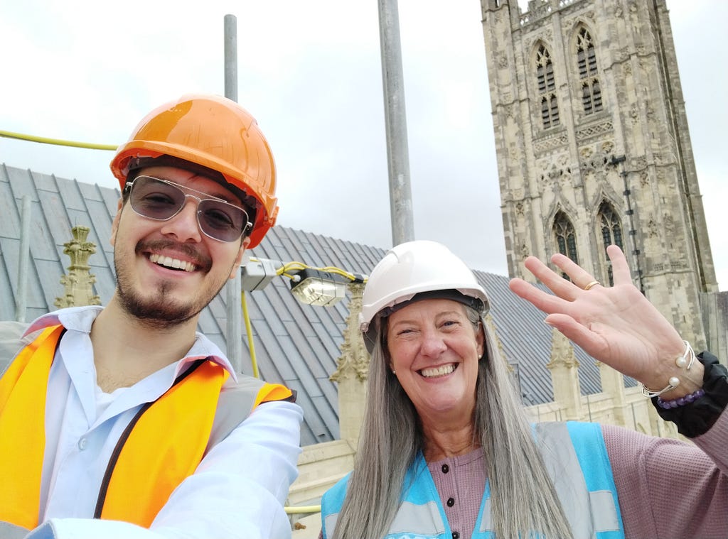 Antonello Mirone and Heather Newton (Head of Carving) at Canterbury Cathedral, 2023.