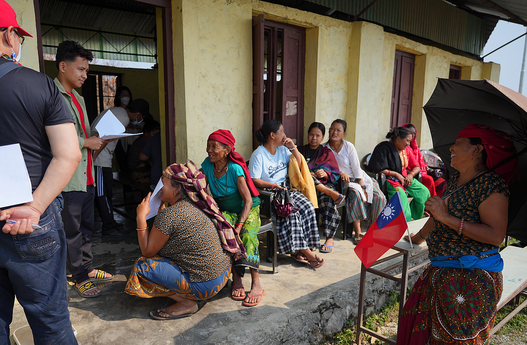 Free clinic in Nepal.