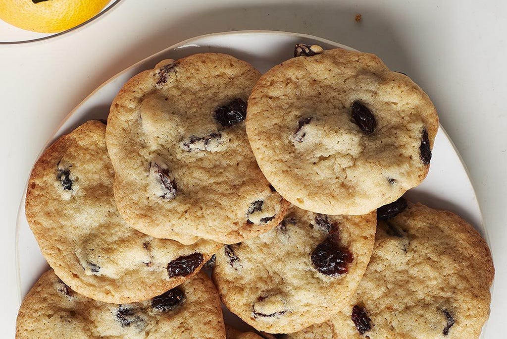 Persian Raisin Cookies