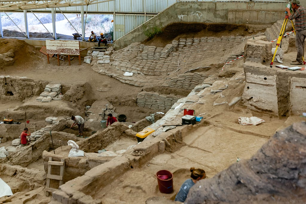 A photograph of an archaeological dig site in Turkey.