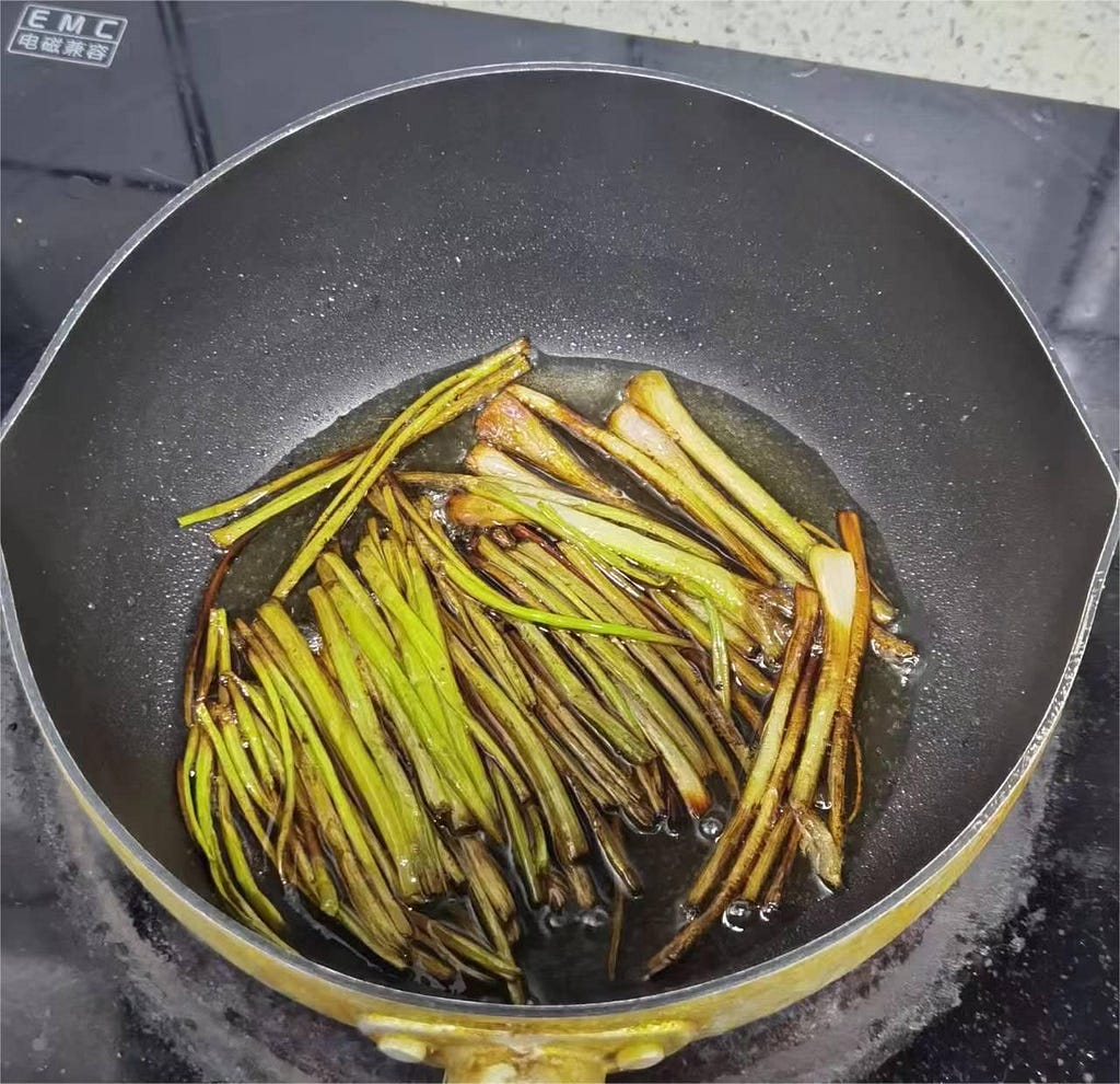 Chinese onions oil, cooking, onions