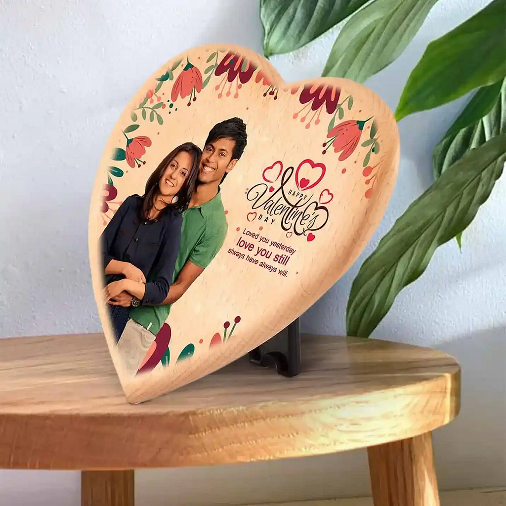 Full HD Color Heart Shaped Personalised Wooden Plaques
