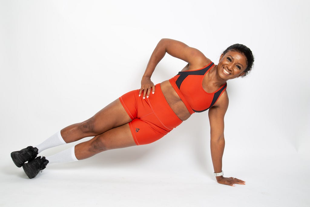 strengthen thighs, glutes and calves with no equipment lower body workout