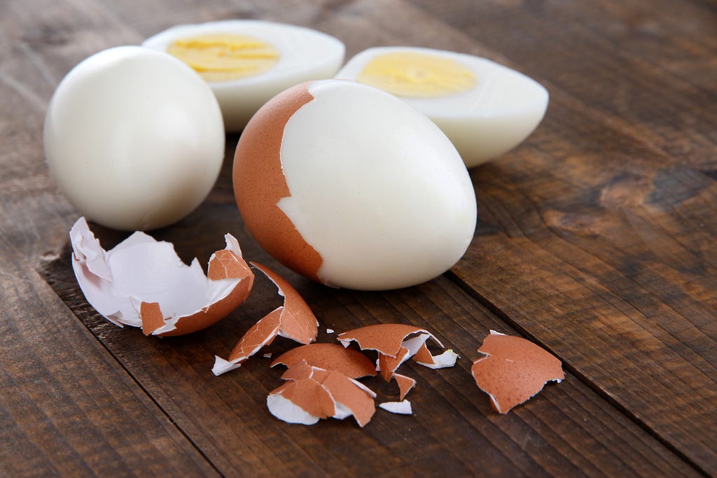 /what-does-peeling-an-egg-have-to-do-with-devops-e55108a4e83c feature image