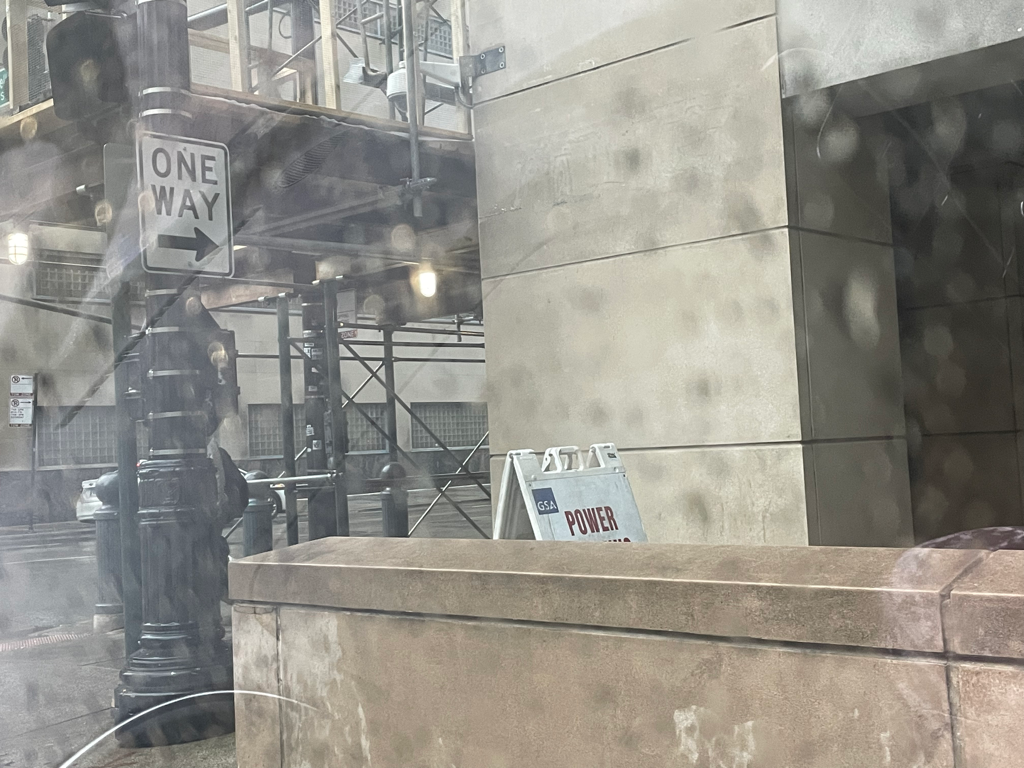 A “power washing” sign in the center of Chicago.