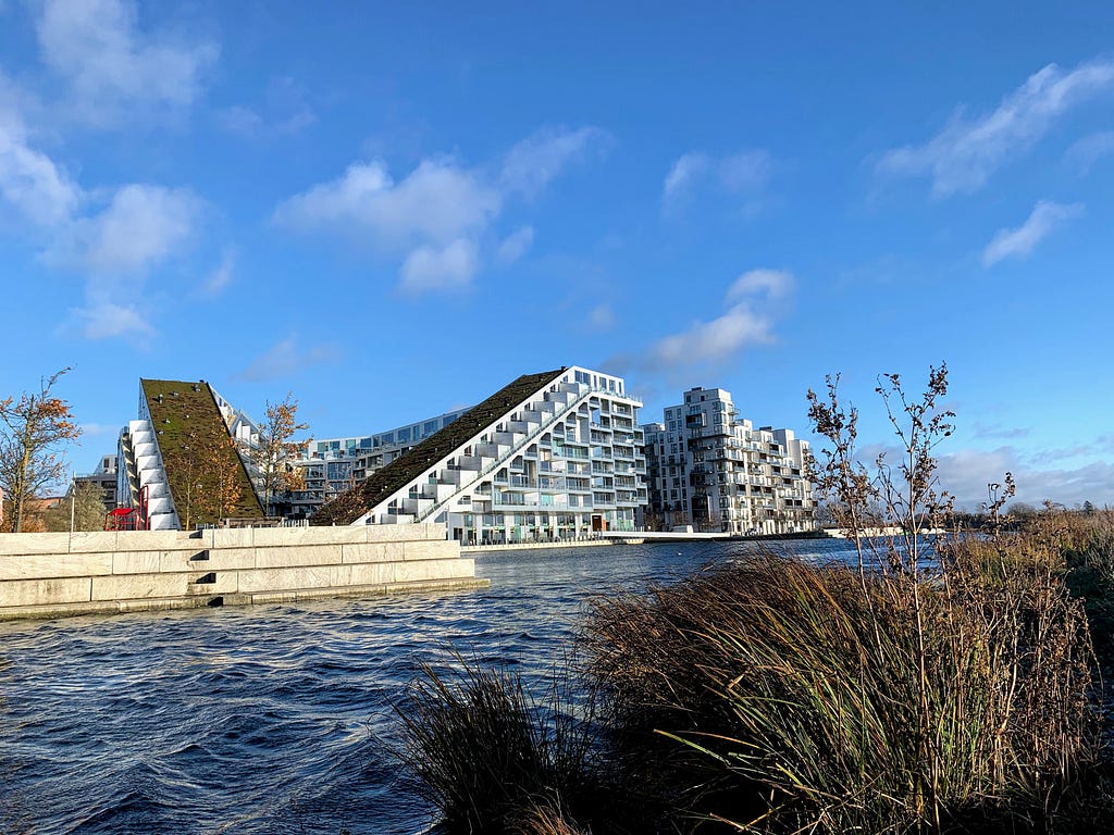 Bjarke Ingels’ 8 House apartment building with surrounding water