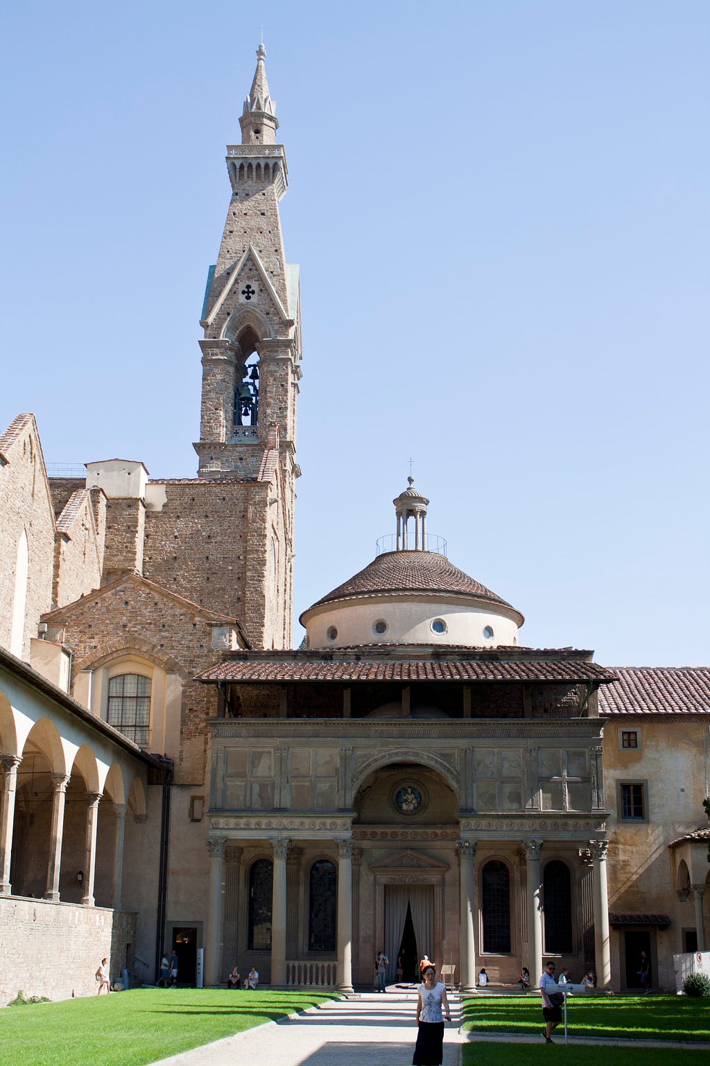Capela Pazzi de Filippo Brunelleschi em Florença.