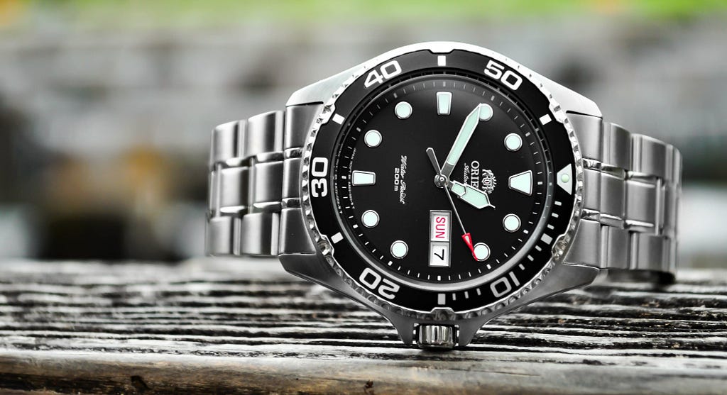 Black Orient Ray 2 — FA002004B9