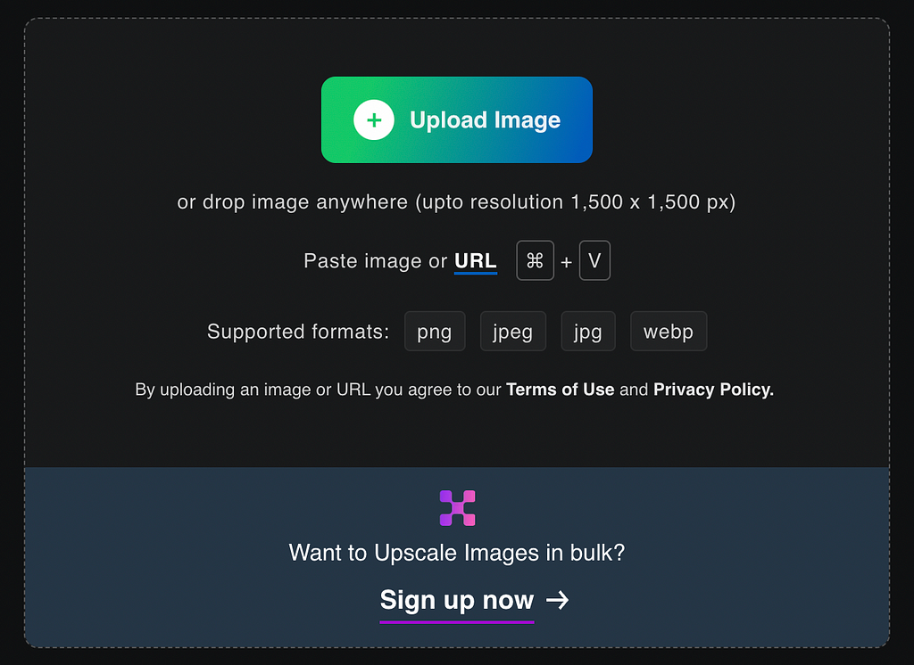 The drag and drop upload interface on upscale.media