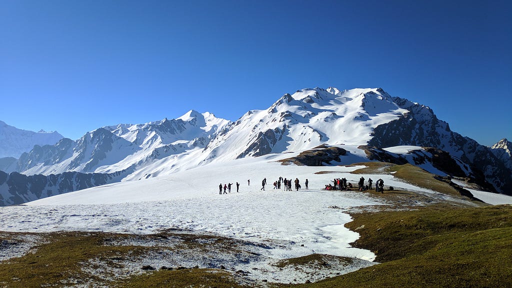 One of the best snow filled view of the Sar Pass Trek.