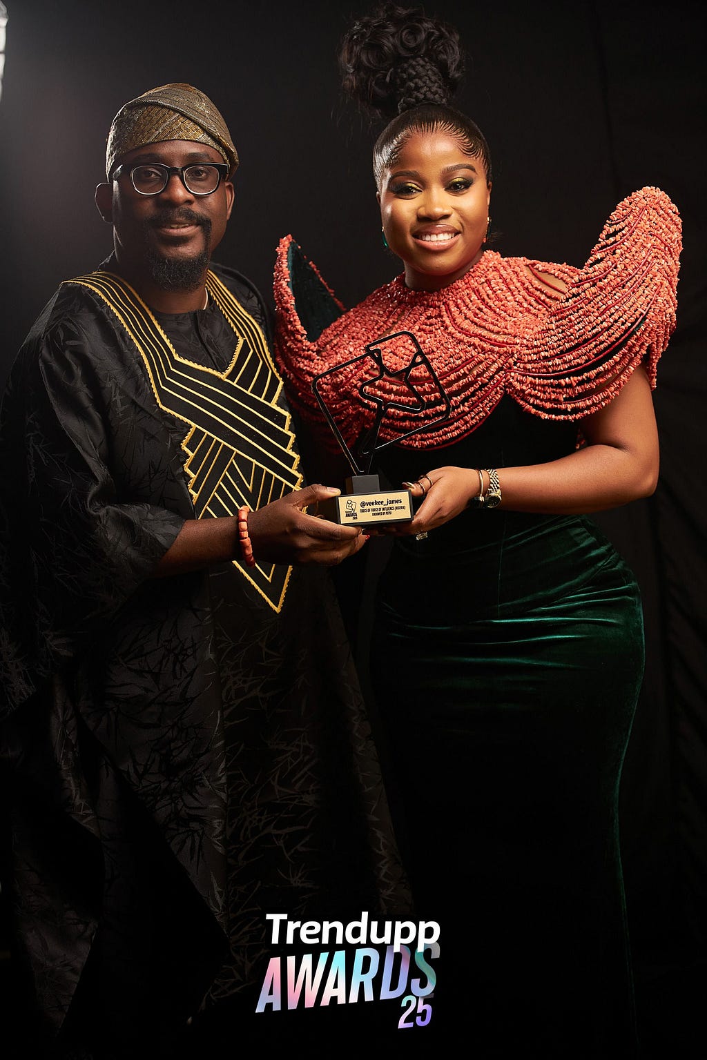 Tiwalola Olanubi Jnr., Founder/CEO of Trendupp Africa celebrating with the Trendupp Awards’ Force of Influence 2025, VeeKee James
