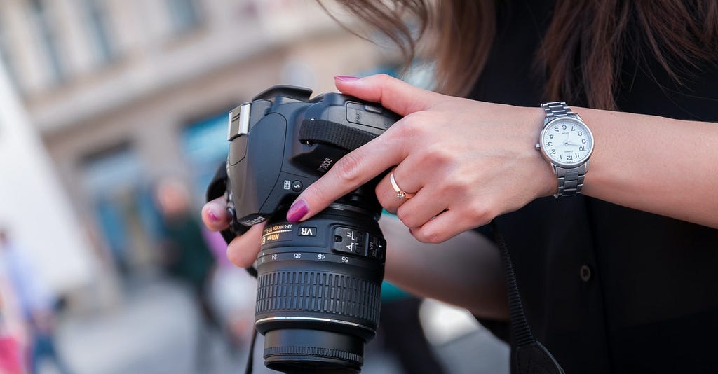 Photography, stock photography, passive income, camera, hands, girl, watch