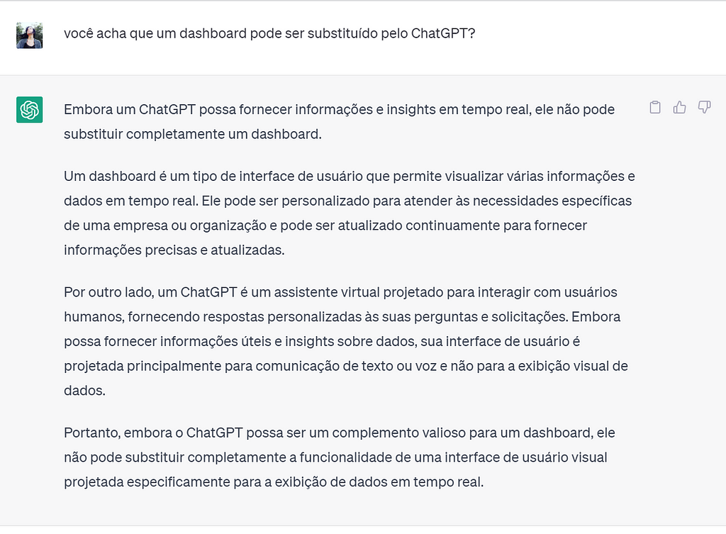 Imagem do ChatGPT respondendo que ele e um dashboard possuem formas diferentes de exibir informações em tempo real.