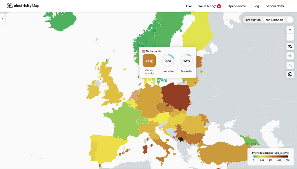 ElectricityMap web application, with live data on Carbon Intensity worldwide and a zoom on Netherlands Carbon Intensity