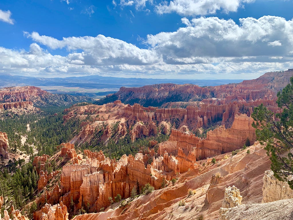 Photo of Bryce Canyon National Park.