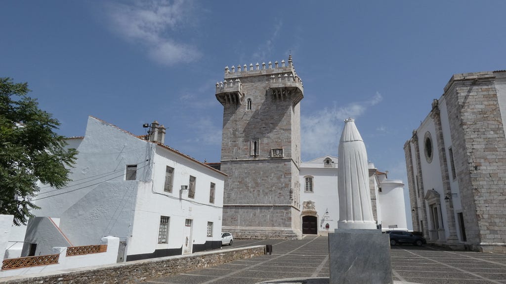 Estremoz castelo castle isabelle alentejo