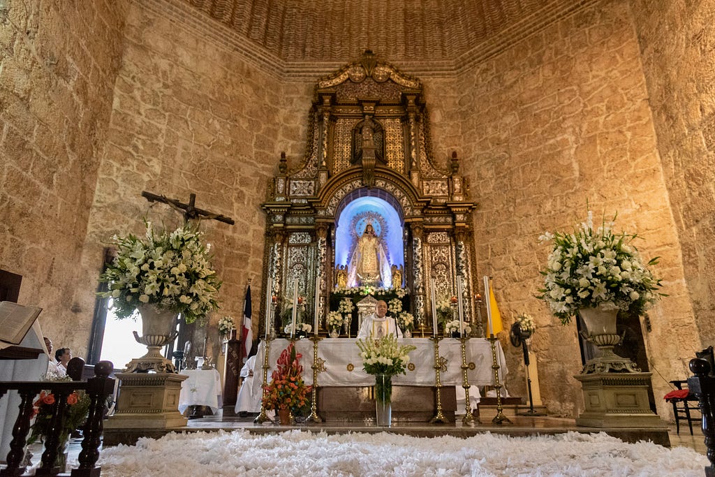 Fray Máximo Rodríguez, durante la eucaristía de este martes 24 de septiembre de 2019 en la iglesia Las Mercedes en la Zona C.