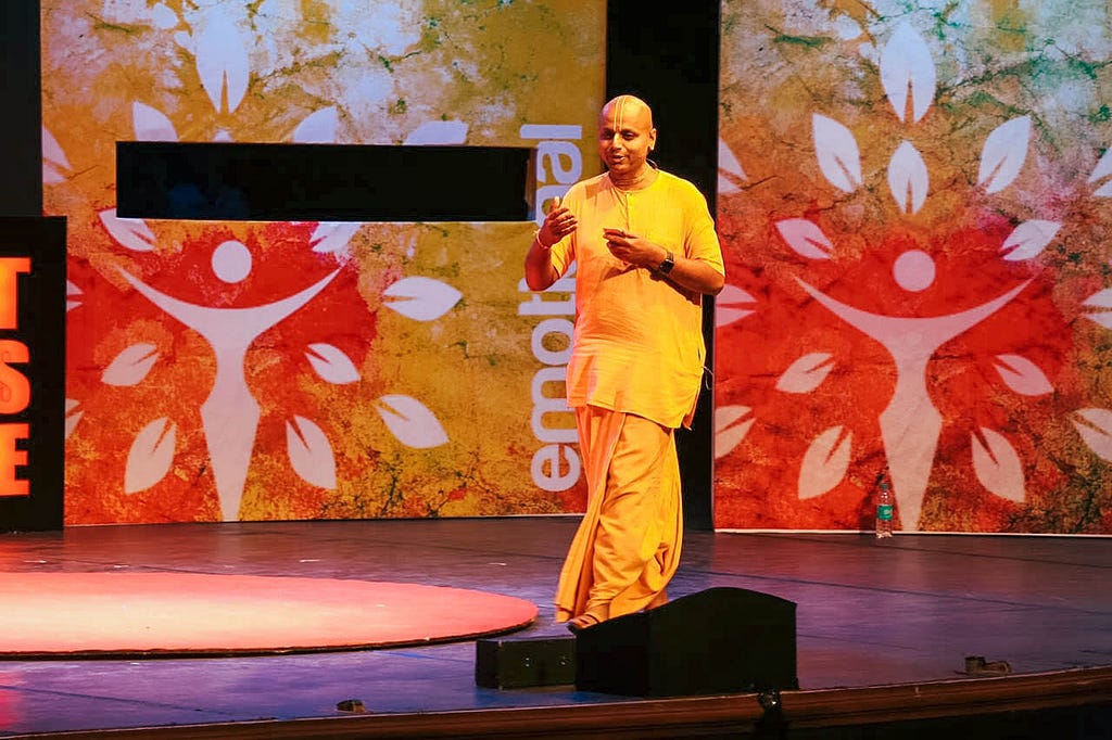 From Corporate Path to Spiritual Enlightenment: Gaur Gopal Das, India’s Keynote Maestro.