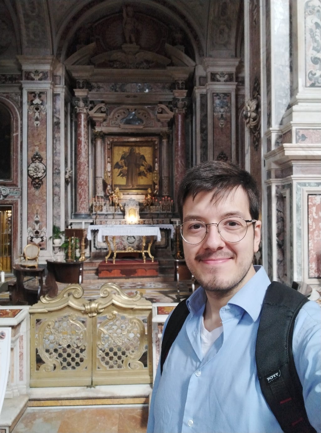 Small chapel with painting in the and representing S.Anthony of Padua. On the right selfie of the author (Antonello Mirone, Art Historian).