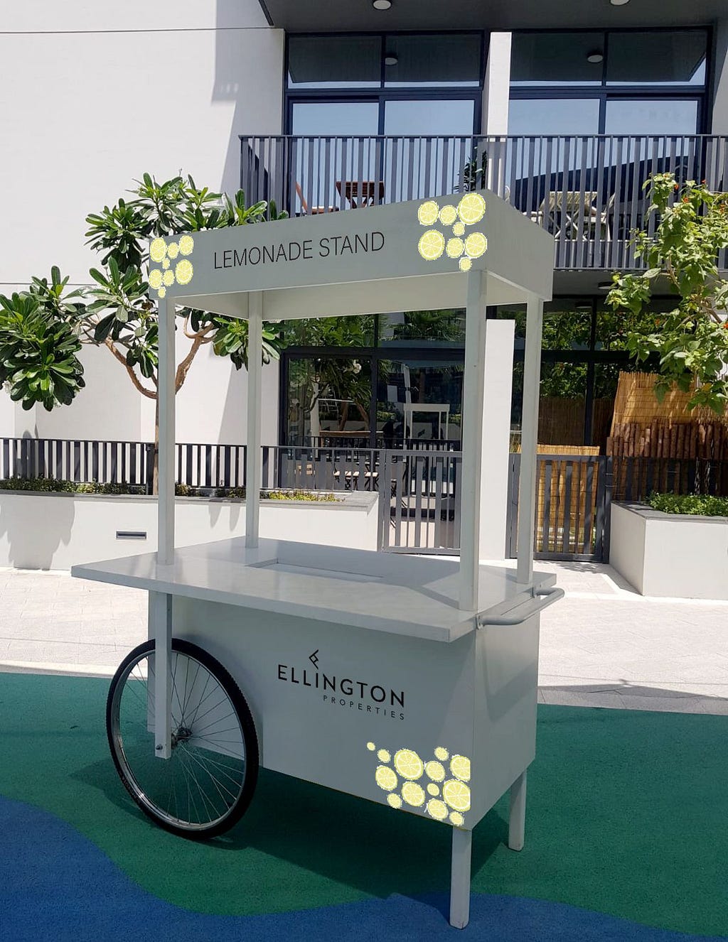 Elevate Your Event with Qamar Event Rentals: Your Go-To Choice in Dubai.Lemonade Stand or White Ice Cream Cart for rent in Dubai, Abu Dhabi and UAE.
