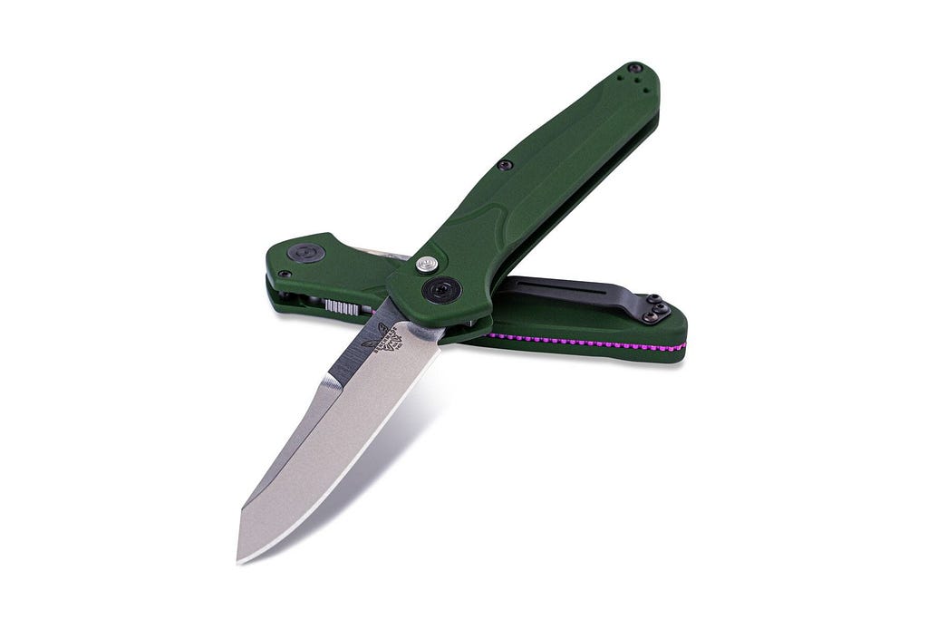 Buy the EDC device of Benchmade 9400 Automatic Knife having a reverse tanto CPM-S30V blade