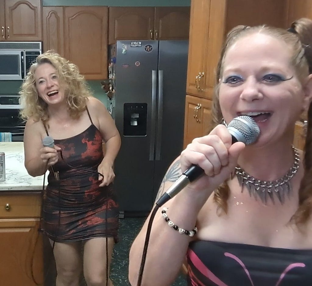Kitchen Karaoke—Sing it!