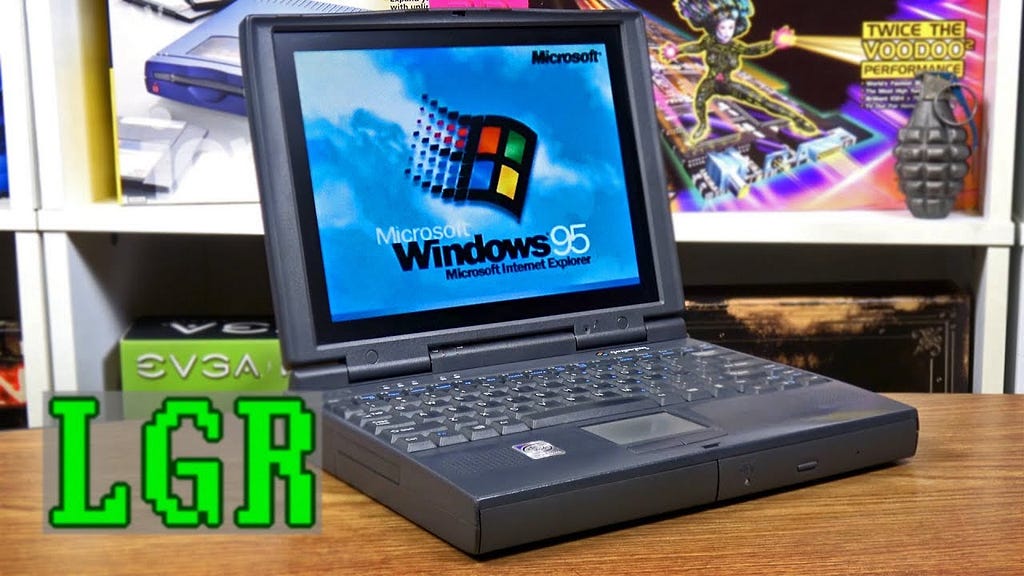 An image of a Gateway laptop from 1997. It sucks.