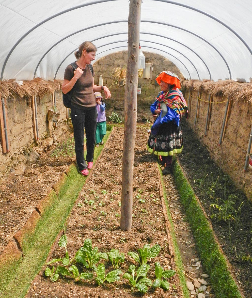 A Quechuan family’s Por Eso! greenhouse high in the Peruvian Andes (© April Orcutt — all rights reserved)