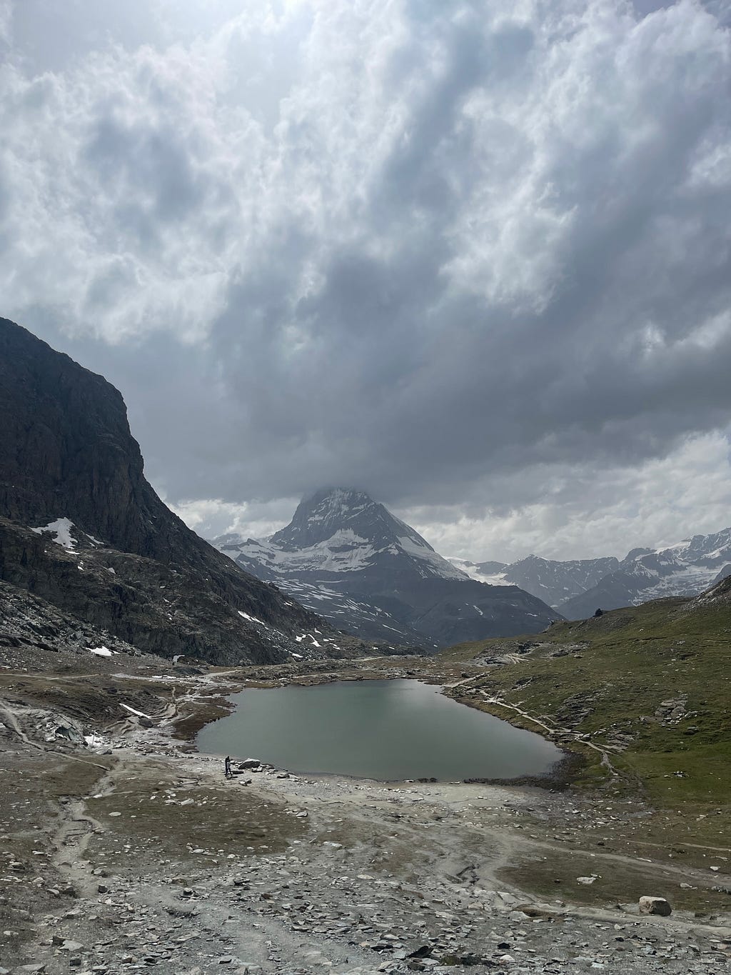 Lake on the way back to Zermatt