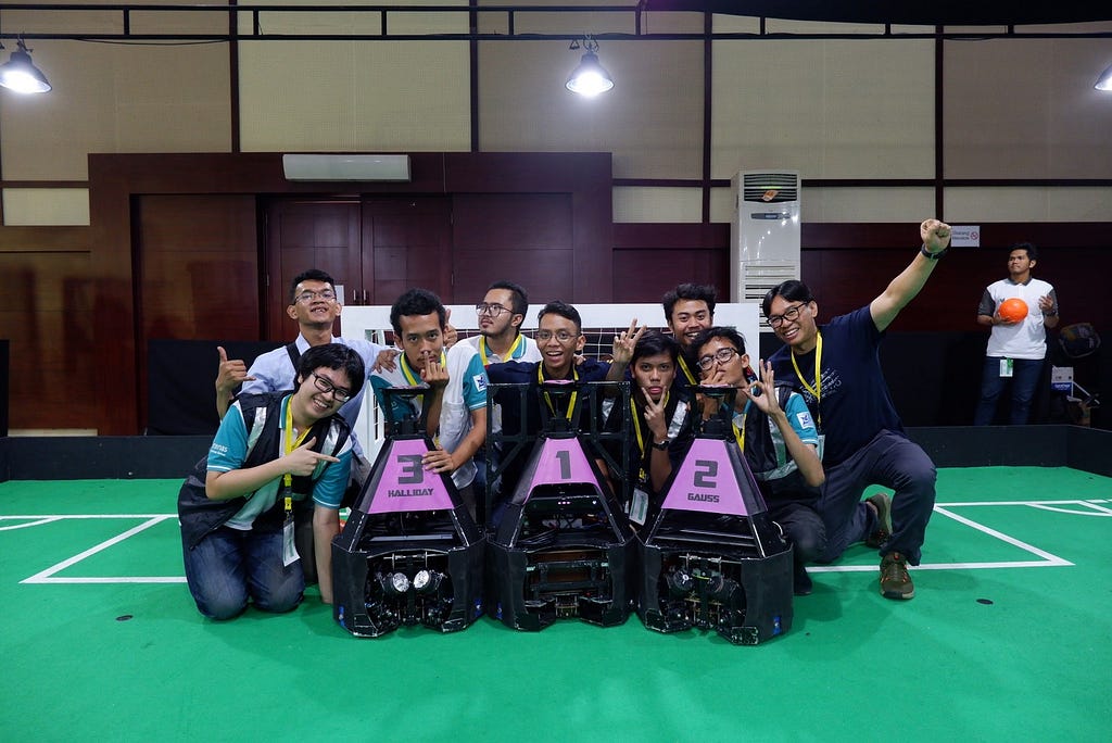 Robot Beroda Perwakilan dari Institut Teknologi Bandung untuk KRSBI Beroda 2019