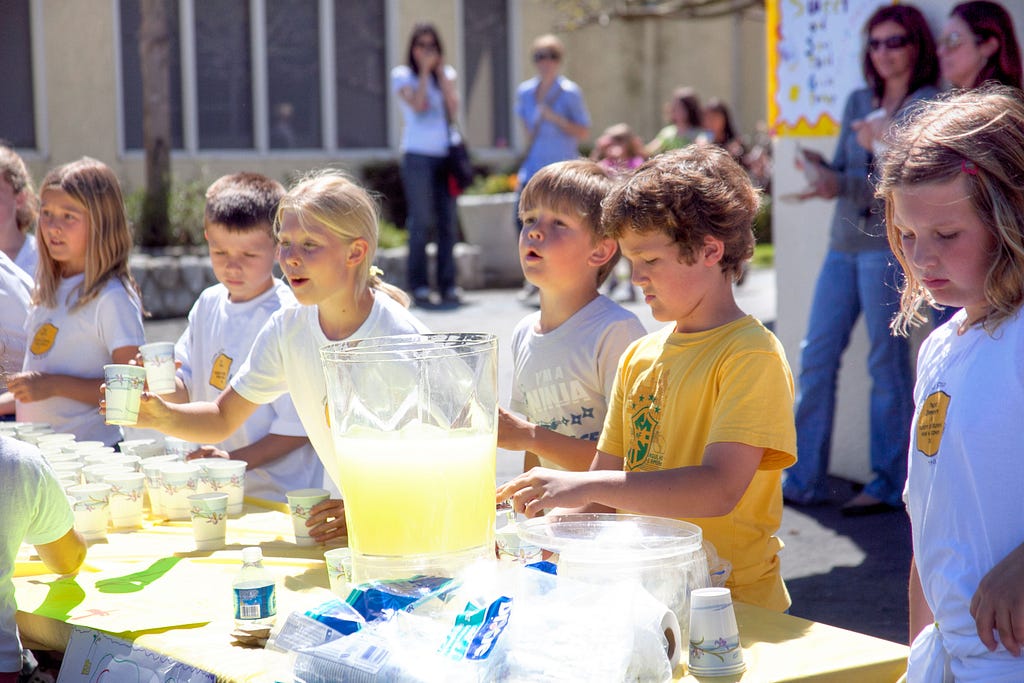 Mrs. Stern’s Pacific Elementary School, Manhattan Beach, Third Grade Class Lemonade Stand.