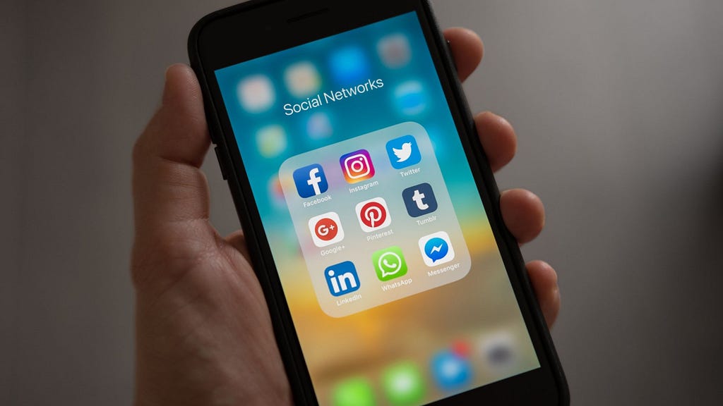 Cultivate A Social Following