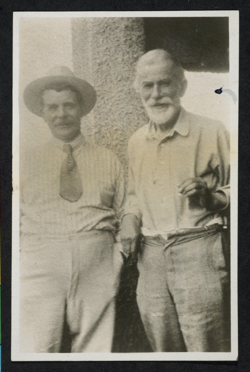Three quarter length shot of George Merrill and Edward Carpenter, early 1900s