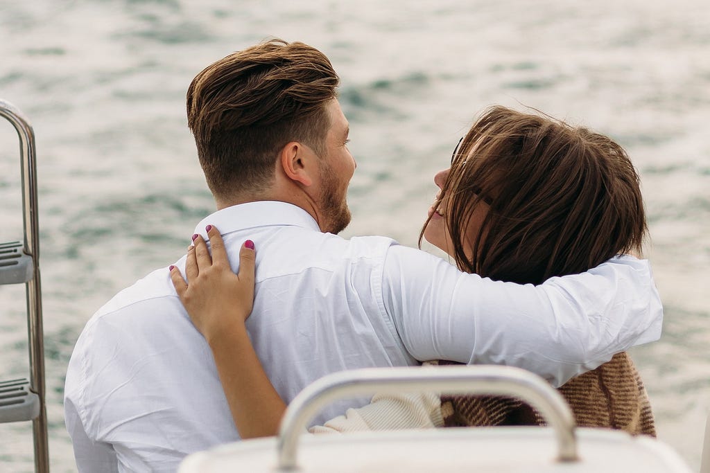 Illustration couple on yacht