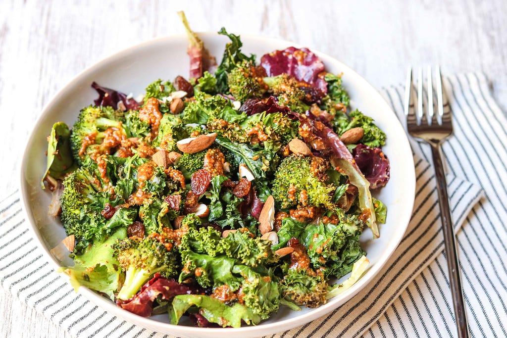 FIT & NU’s Crunchy Kale and Broccoli Salad with Roasted Almonds