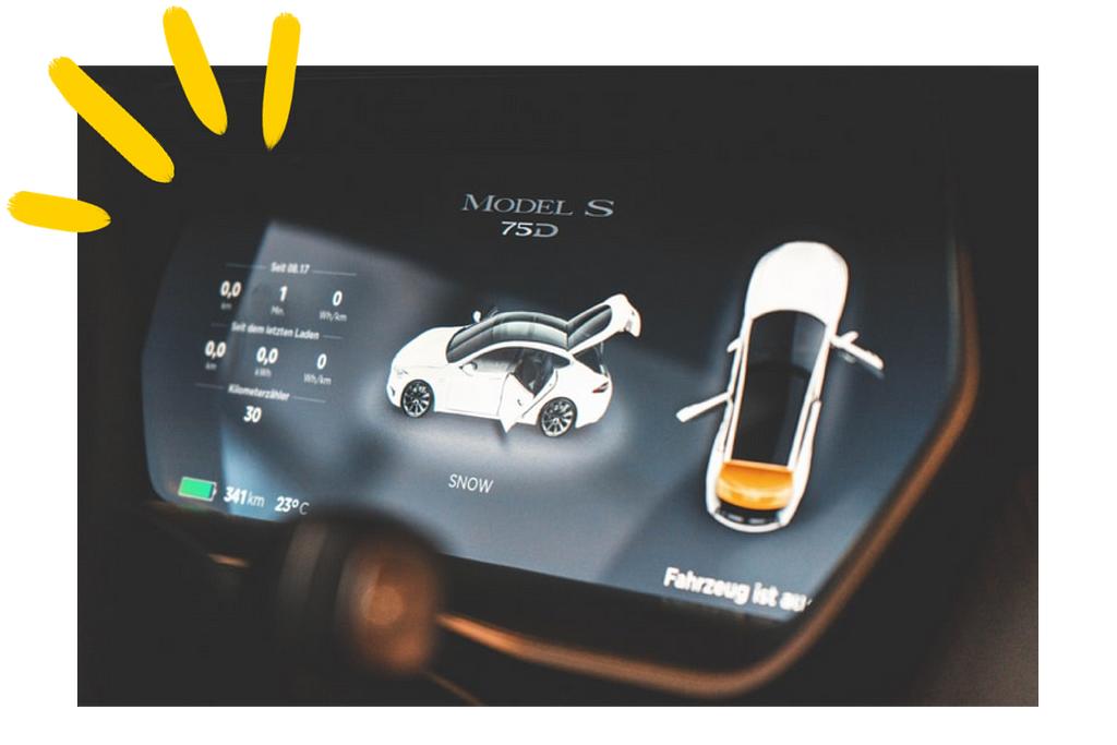 Panel de navegación de un coche Tesla modelo S.