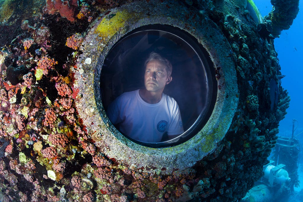 1*IjliS Ritj jM6 jQRZNuw Oceanographer Fabien Cousteau Joins Oceans