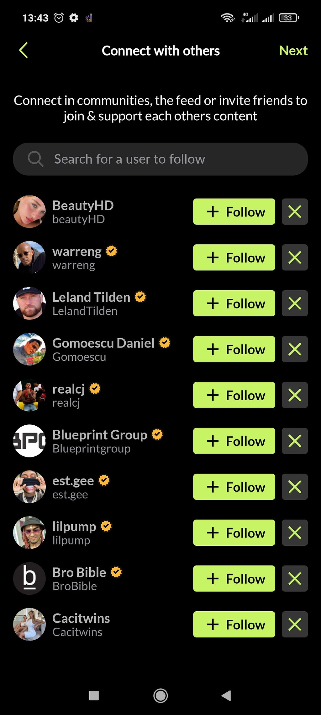 Follow the already stars in “Display Social” and make some followers for you.