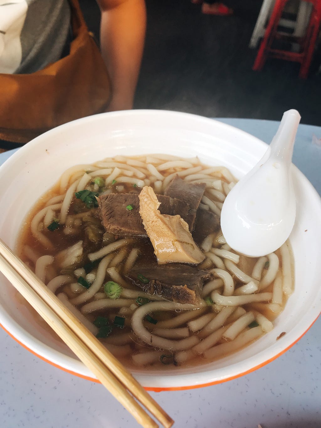 牛腩粉(湯)